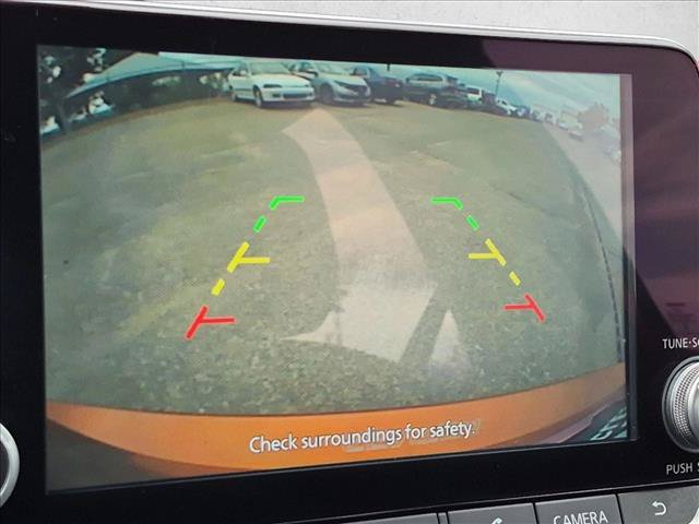 Used 2022 Nissan Sentra SR FWD image 12