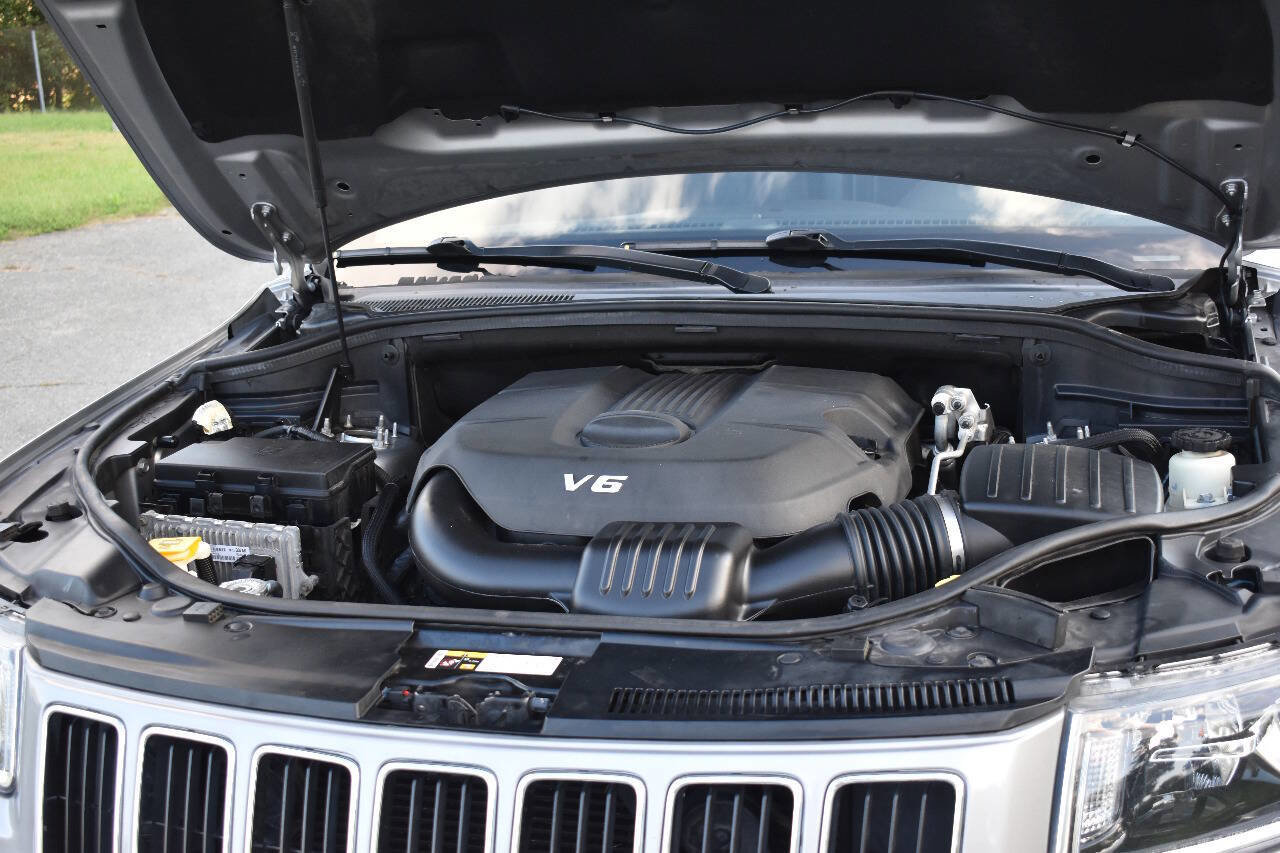 Used 2014 Jeep Grand Cherokee Limited image 35
