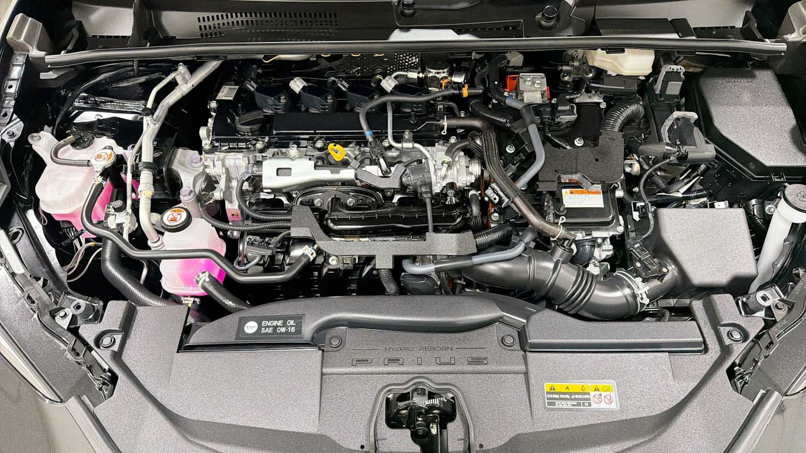 Certified 2023 Toyota Prius Limited w/ Limited Premium Package FWD image 31