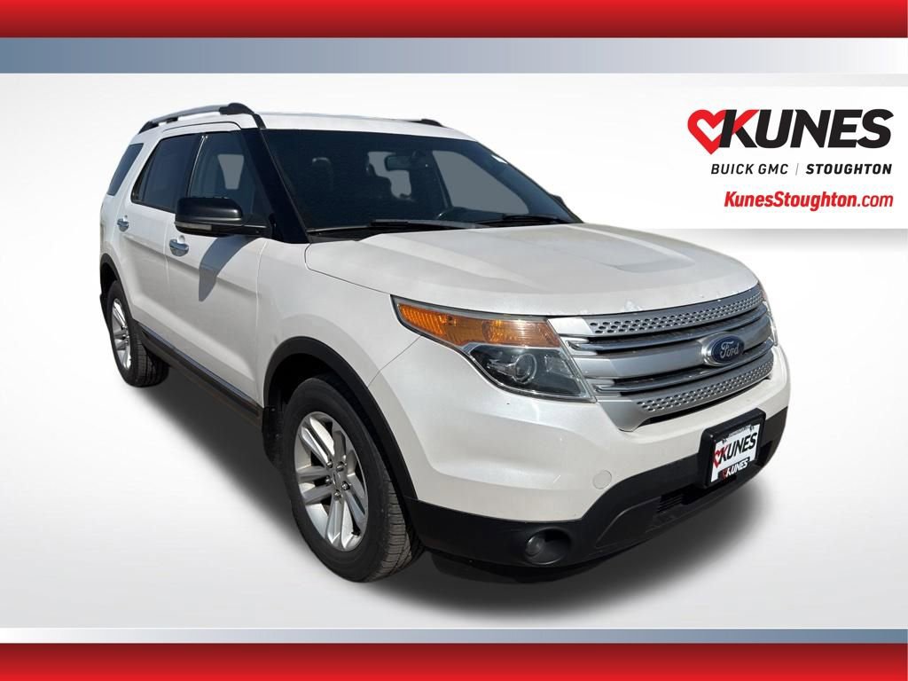 Used 2013 Ford Explorer XLT AWD/4WD image 2