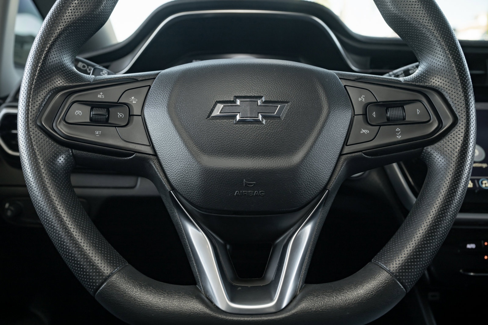 Used 2022 Chevrolet Bolt LT image 18