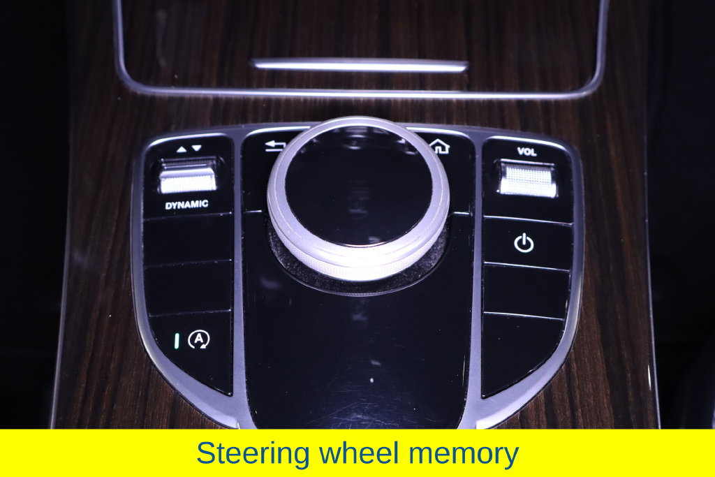 Used 2019 Mercedes-Benz C 300 Sedan image 25