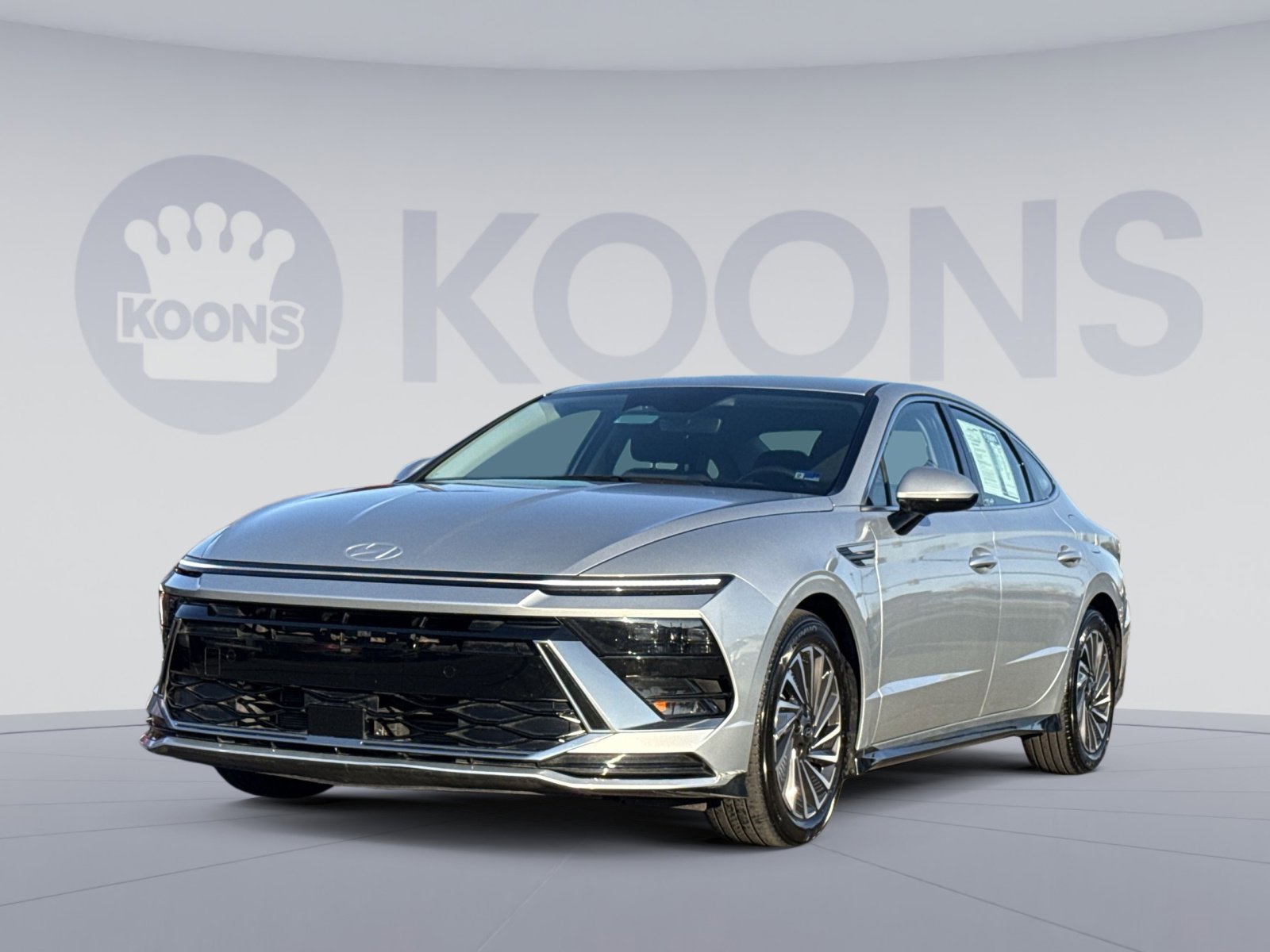 Certified 2025 Hyundai Sonata SEL image 1