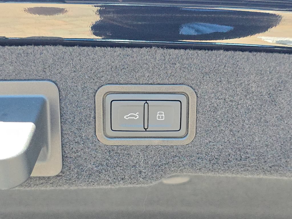 New 2026 Audi S8 AWD/4WD image 13