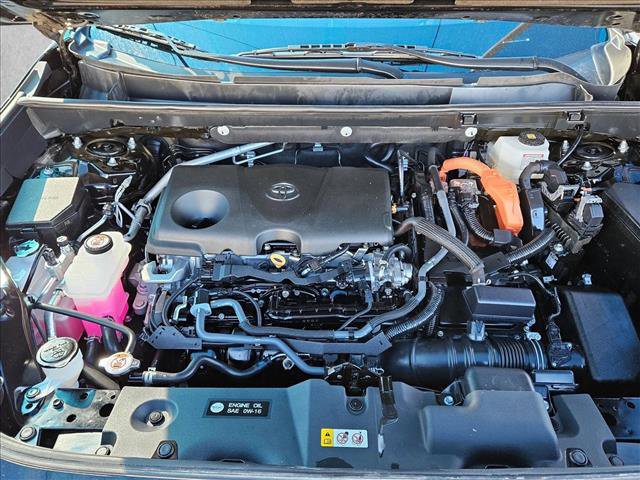 Used 2024 Toyota RAV4 Hybrid Woodland image 23