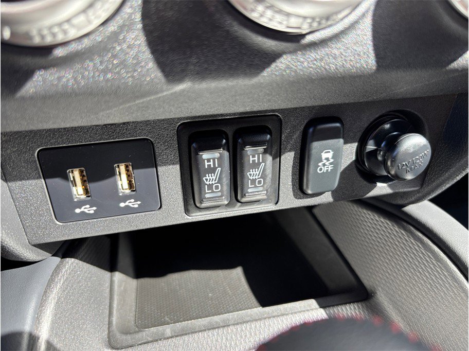 Used 2024 Mitsubishi Outlander Sport LE AWD/4WD image 24