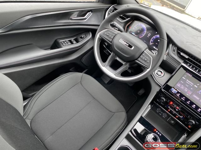 New 2025 Jeep Grand Cherokee Laredo X w/ Luxury Tech Group I image 21