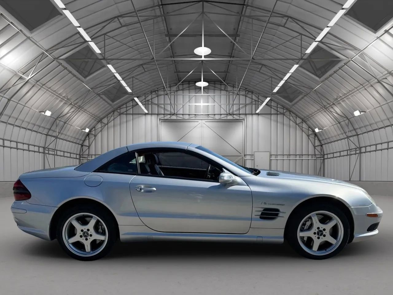 Used 2004 Mercedes-Benz SL 55 AMG image 8