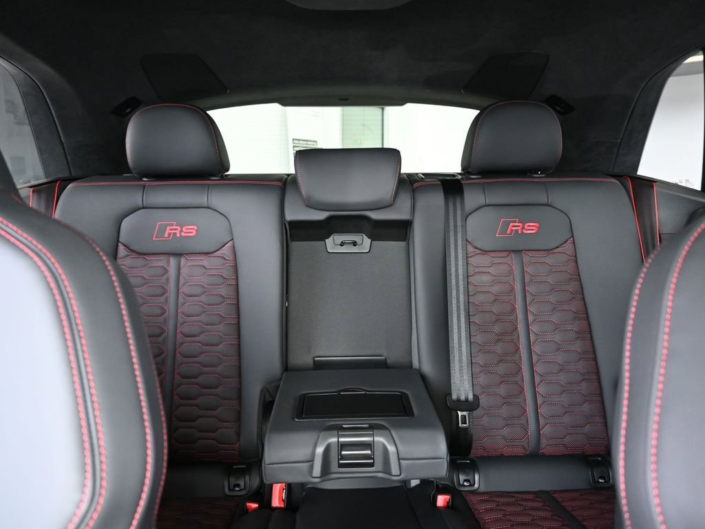 New 2026 Audi RS Q8 performance image 36