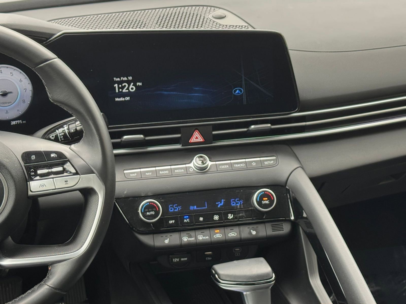 Used 2025 Hyundai Elantra Limited FWD image 21