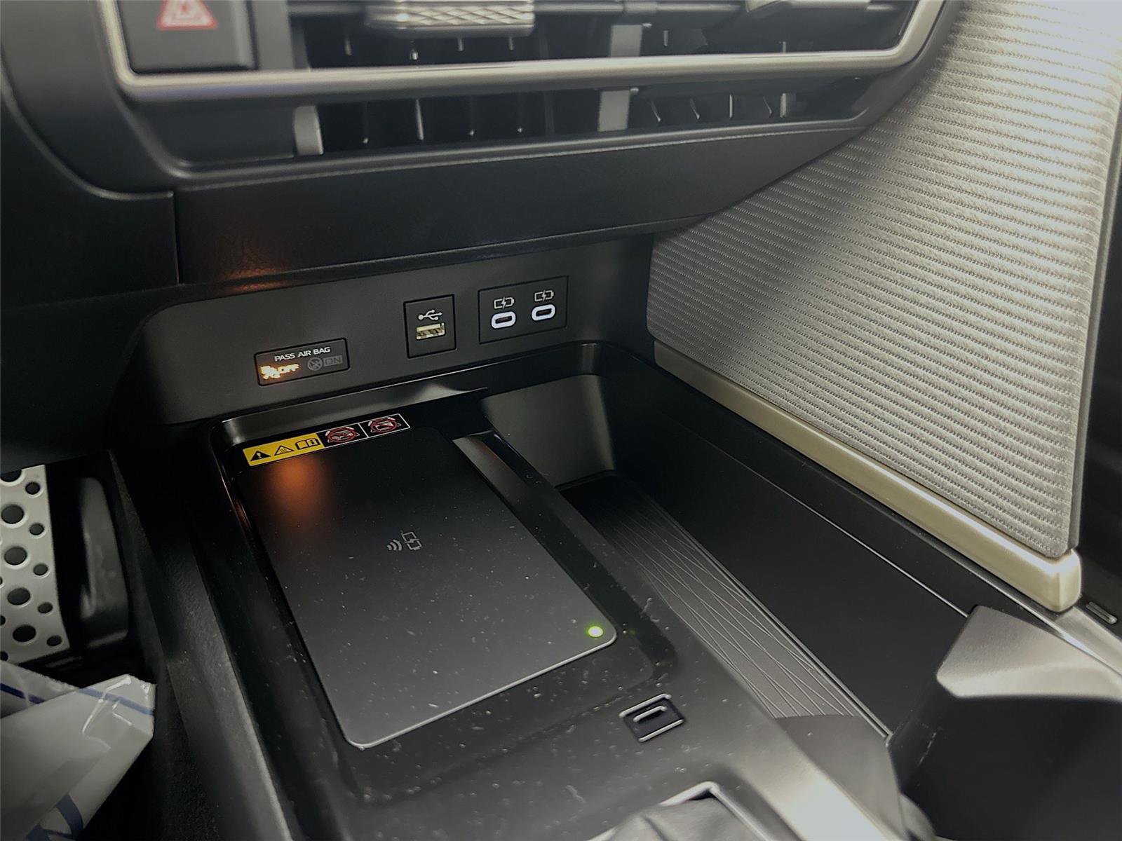 New 2026 Toyota Camry SE image 32