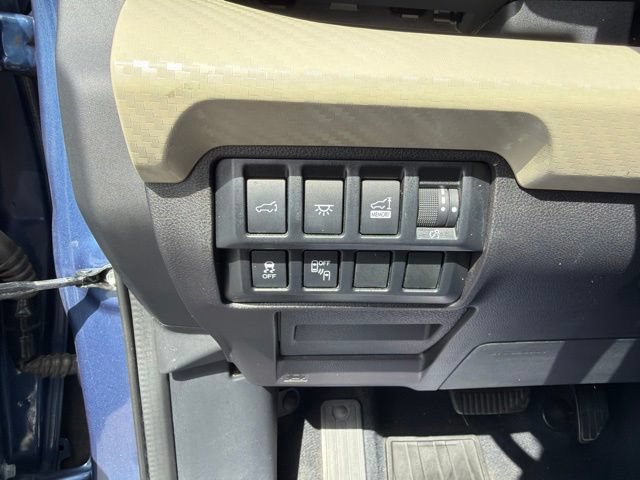 Used 2021 Subaru Ascent Premium w/ Convenience Package AWD/4WD image 13