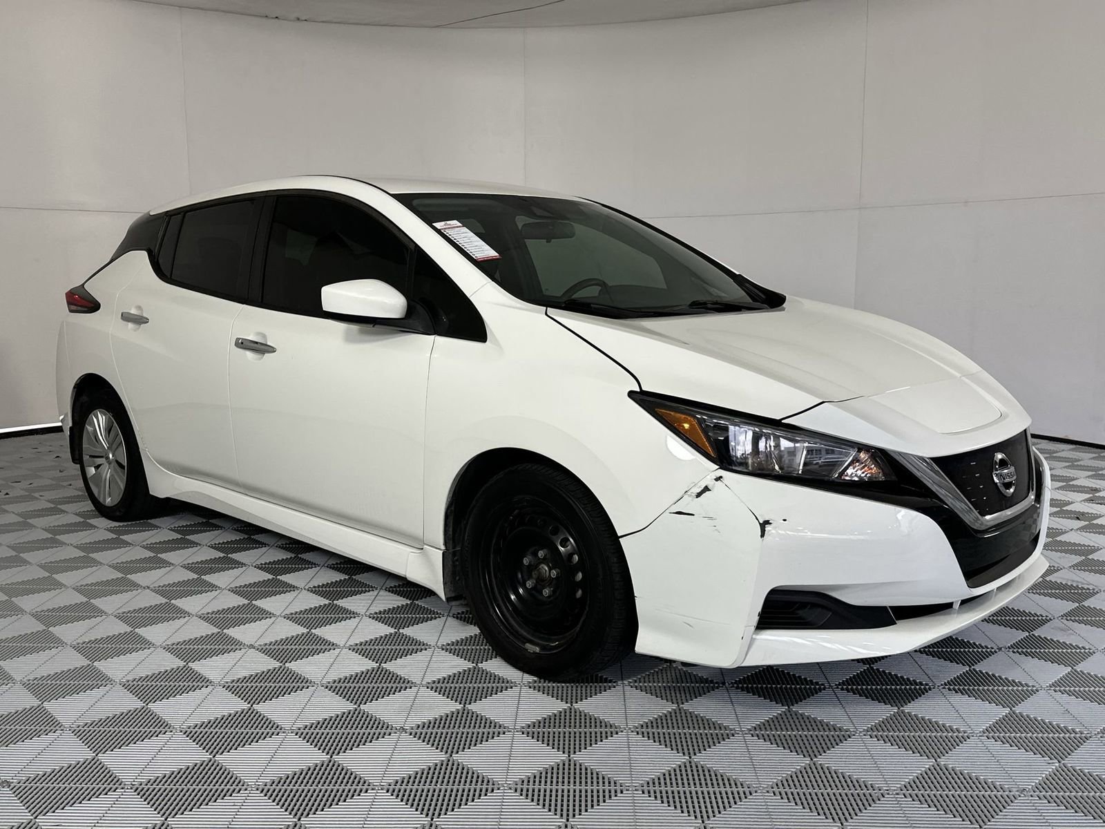 Used 2021 Nissan Leaf S w/ S Charge Package image 2