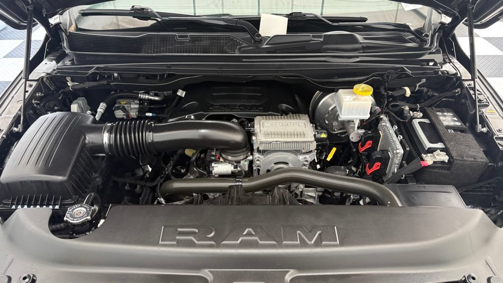 Used 2022 RAM 1500 Limited w/ Night Edition AWD/4WD image 9