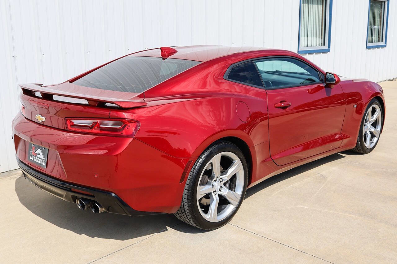 Used 2016 Chevrolet Camaro SS image 5