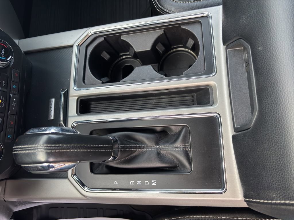 Used 2018 Ford F150 Lariat w/ Equipment Group 502A Luxury image 14