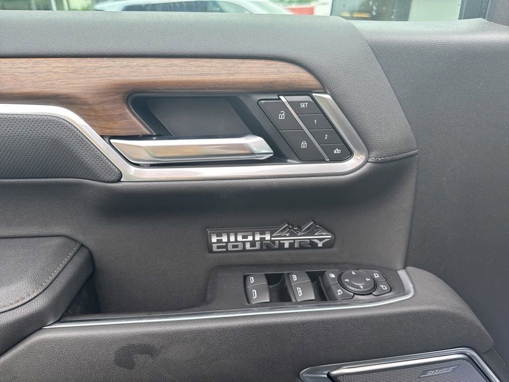 New 2026 Chevrolet Silverado 1500 High Country AWD/4WD image 19