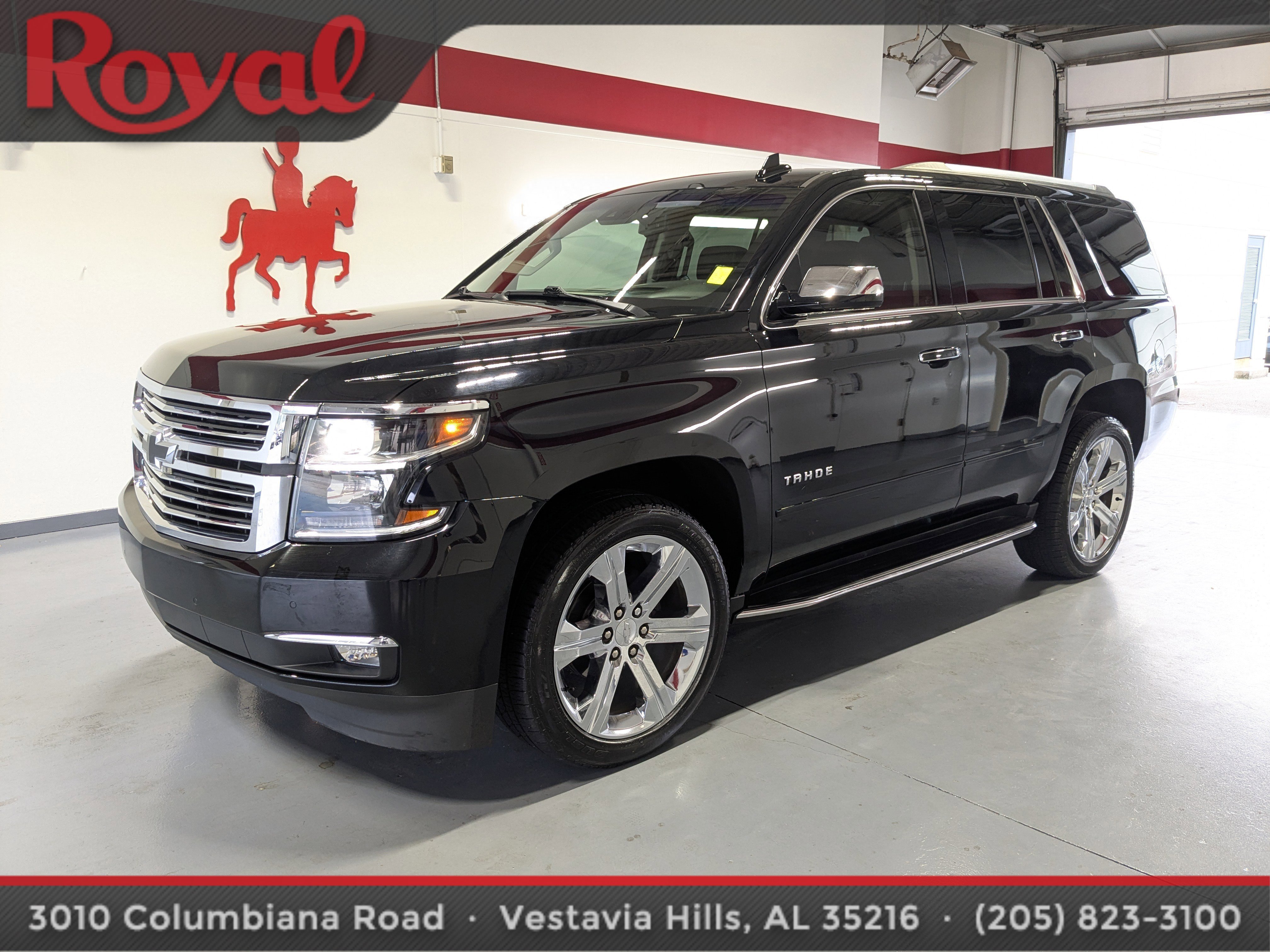 Used 2020 Chevrolet Tahoe Premier w/ Premier 6.2L Value Package image 1