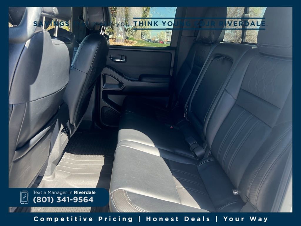 Used 2022 Nissan Frontier PRO-4X w/ Pro-4X Premium Package image 23