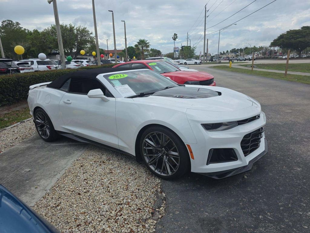 Used 2023 Chevrolet Camaro ZL1 image 2