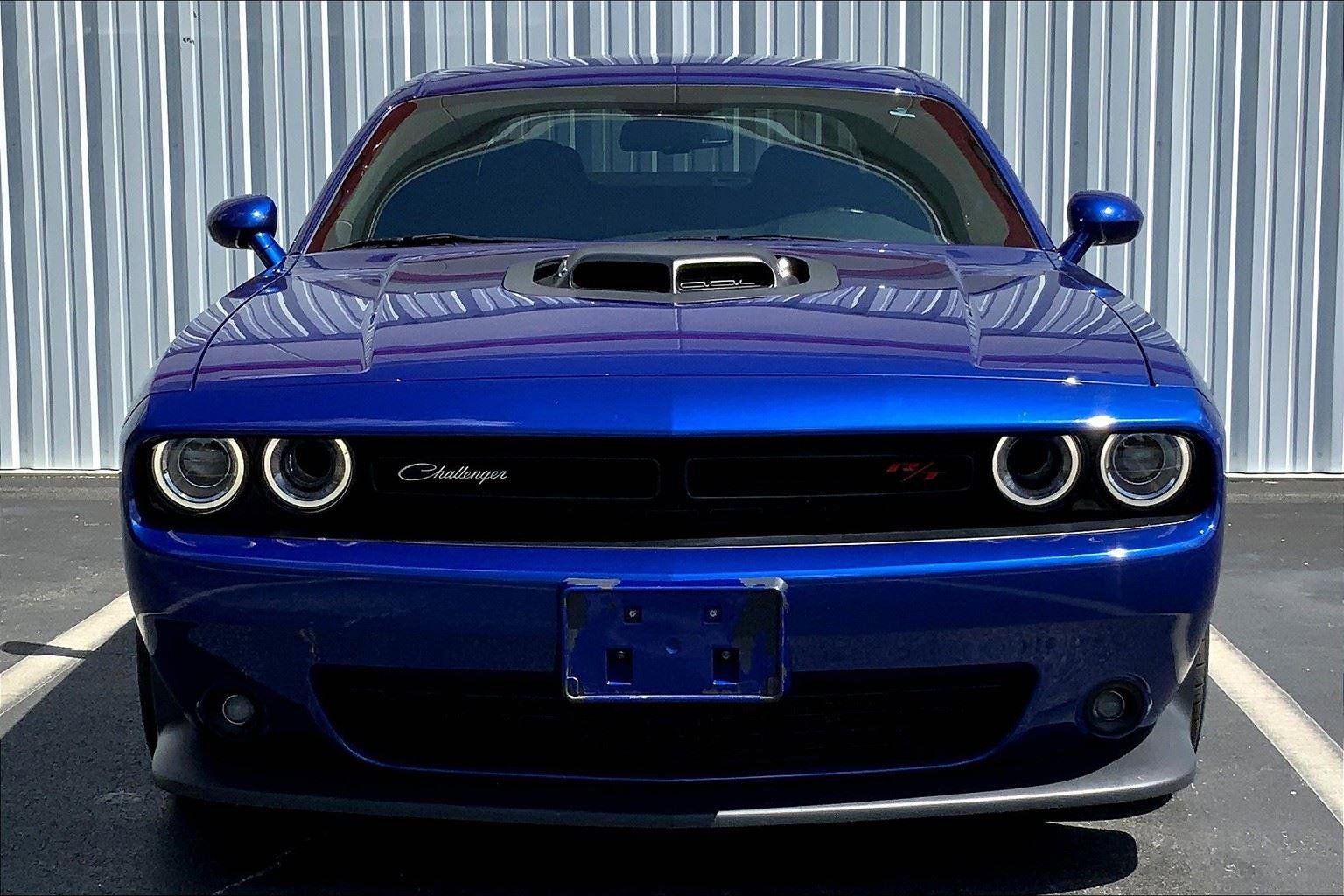 Used 2022 Dodge Challenger R/T w/ Shaker Package image 3