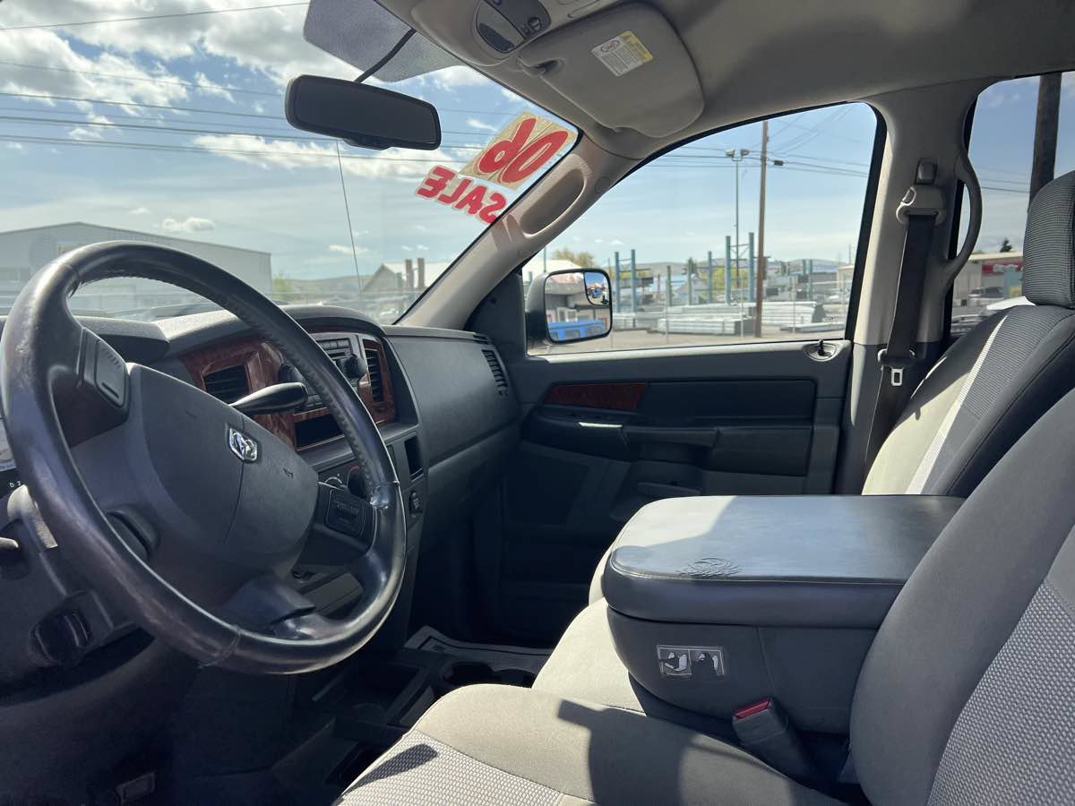 Used 2006 Dodge Ram 3500 Truck SLT w/ Light Group AWD/4WD image 11