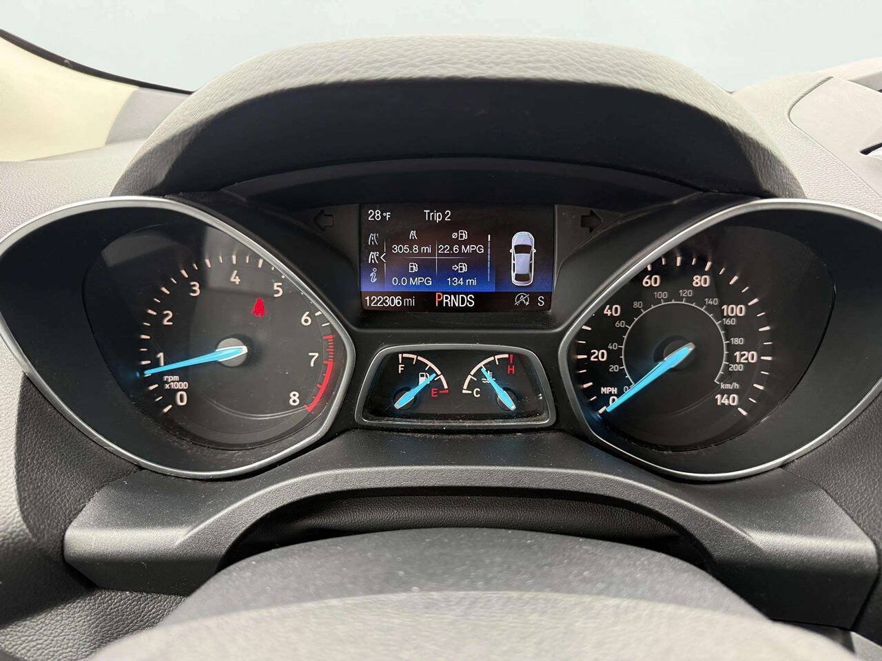 Used 2017 Ford Escape SE w/ SE Cold Weather Package AWD/4WD image 17
