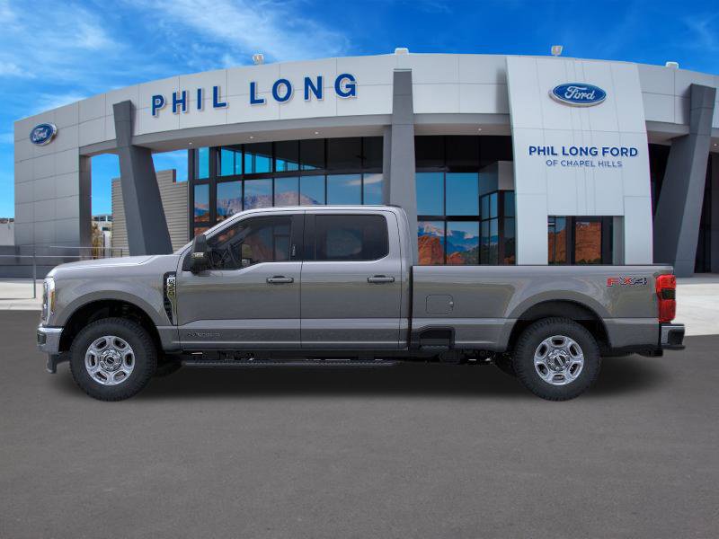 New 2026 Ford F350 XLT w/ XLT Premium Package AWD/4WD image 3