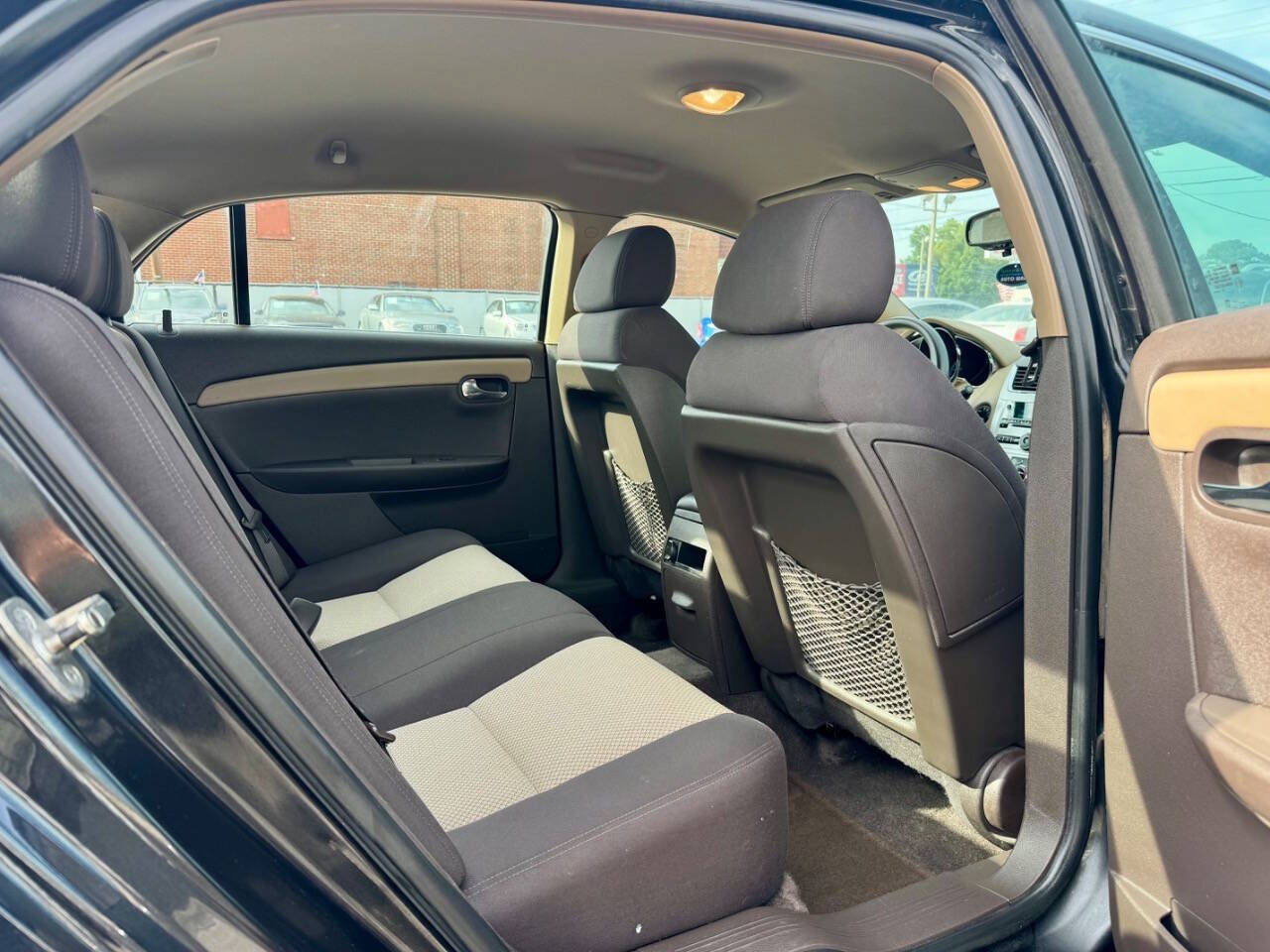 Used 2009 Chevrolet Malibu LS FWD image 12