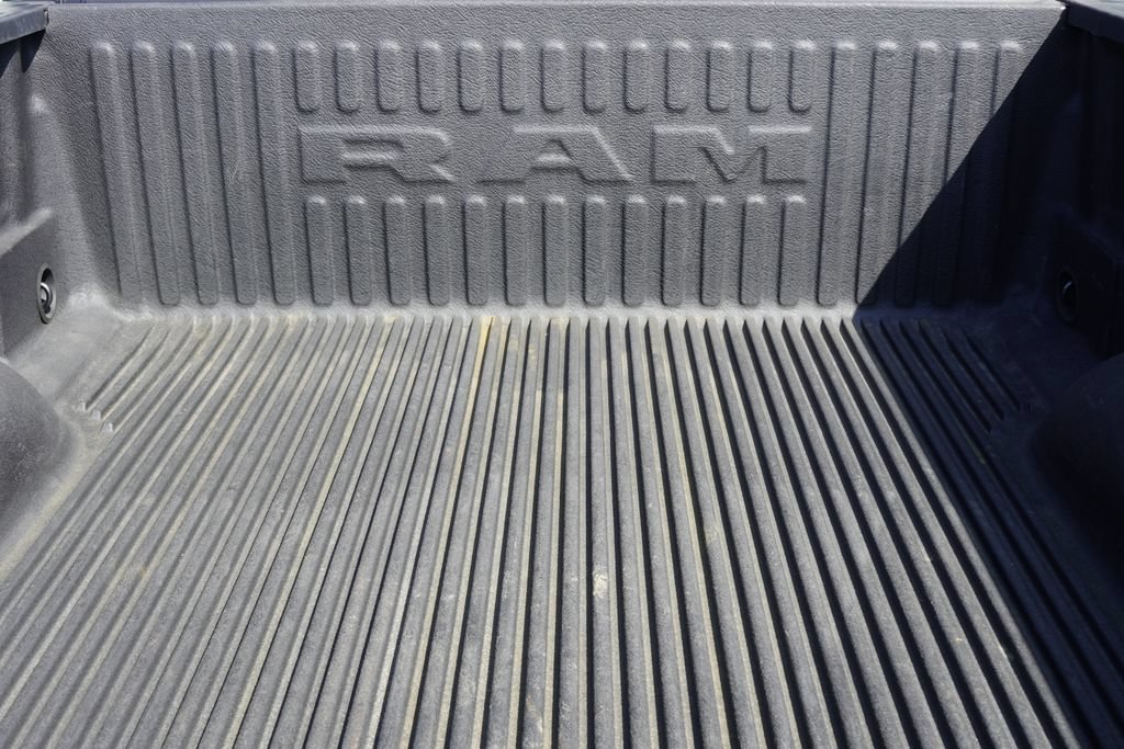 Used 2023 RAM 1500 Big Horn AWD/4WD image 9