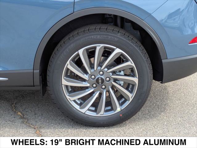 New 2025 Lincoln Corsair Reserve image 6