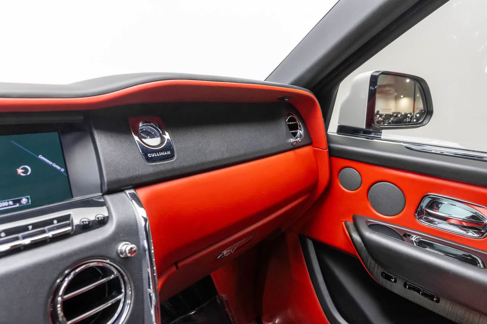 Used 2020 Rolls-Royce Cullinan AWD/4WD image 41
