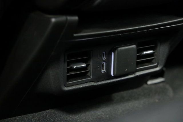 Used 2022 GMC Sierra 1500 Elevation image 34