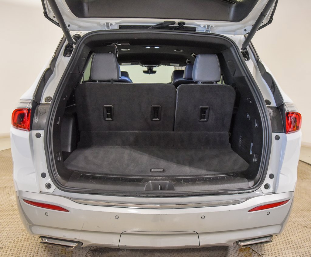 Used 2024 Buick Enclave Premium image 13