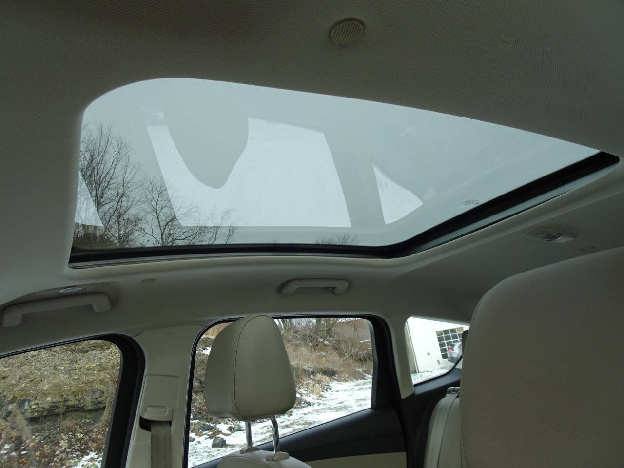 Used 2013 Ford C-MAX Energi SEL image 15