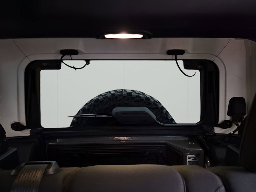 Used 2018 Jeep Wrangler Unlimited Sport S image 21