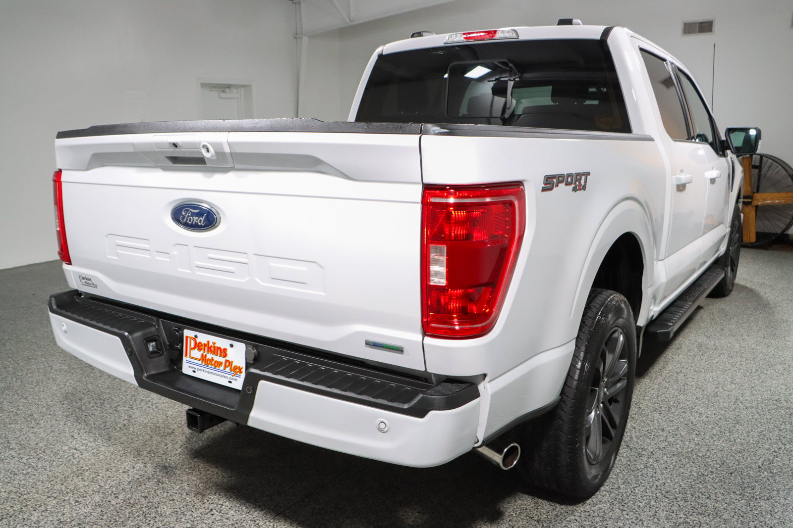 Used 2023 Ford F150 XLT w/ Equipment Group 302A High AWD/4WD image 7