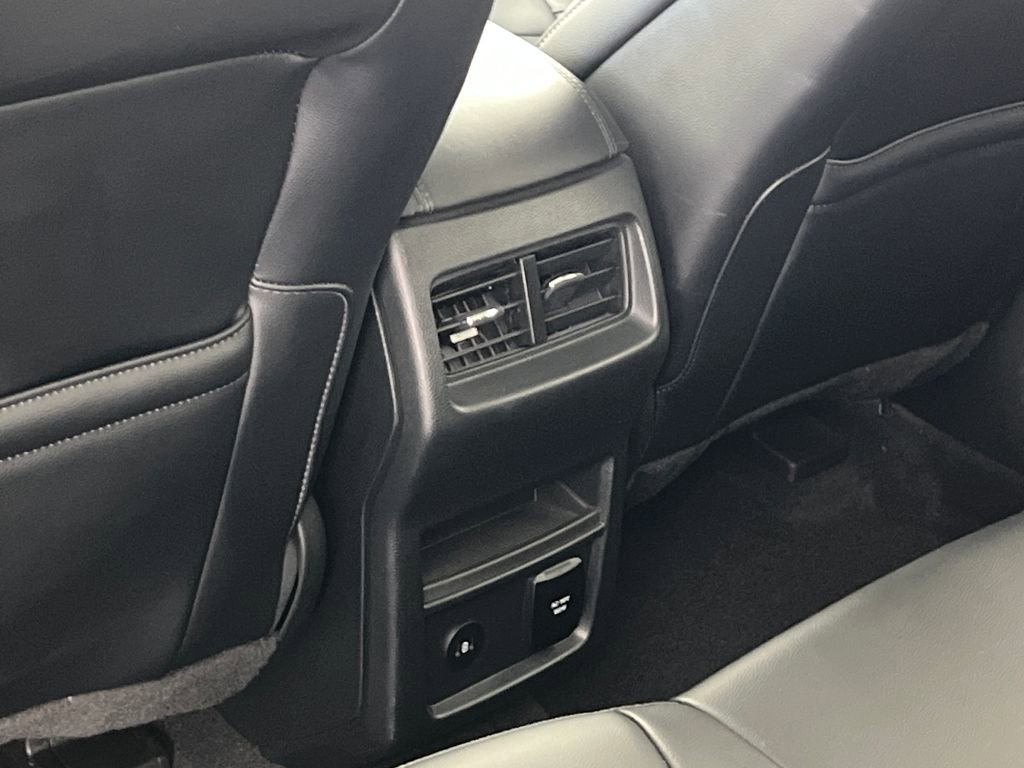 Used 2022 Ford Edge SEL w/ Convenience Package image 40