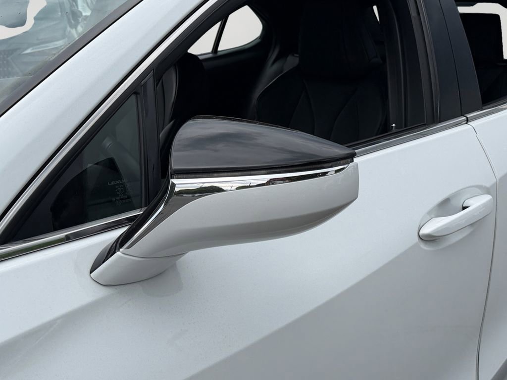 Used 2022 Lexus UX 250h F Sport w/ F Sport Premium Package AWD/4WD image 27