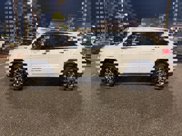 Used 2015 Jeep Grand Cherokee Limited image 3