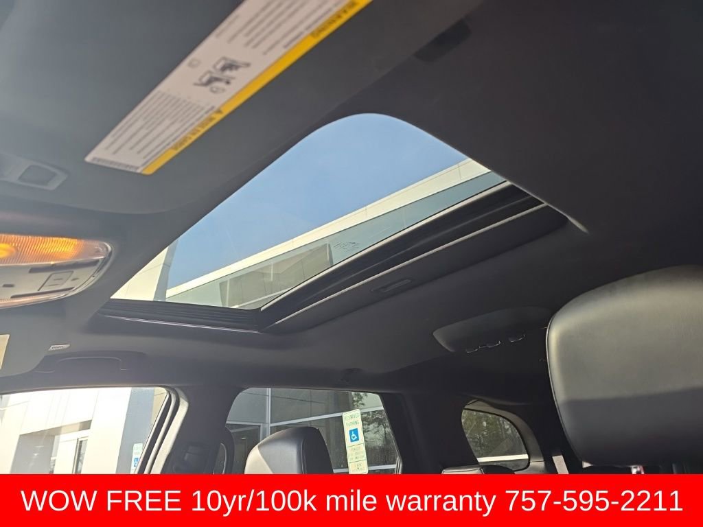 Used 2024 Dodge Durango GT image 10