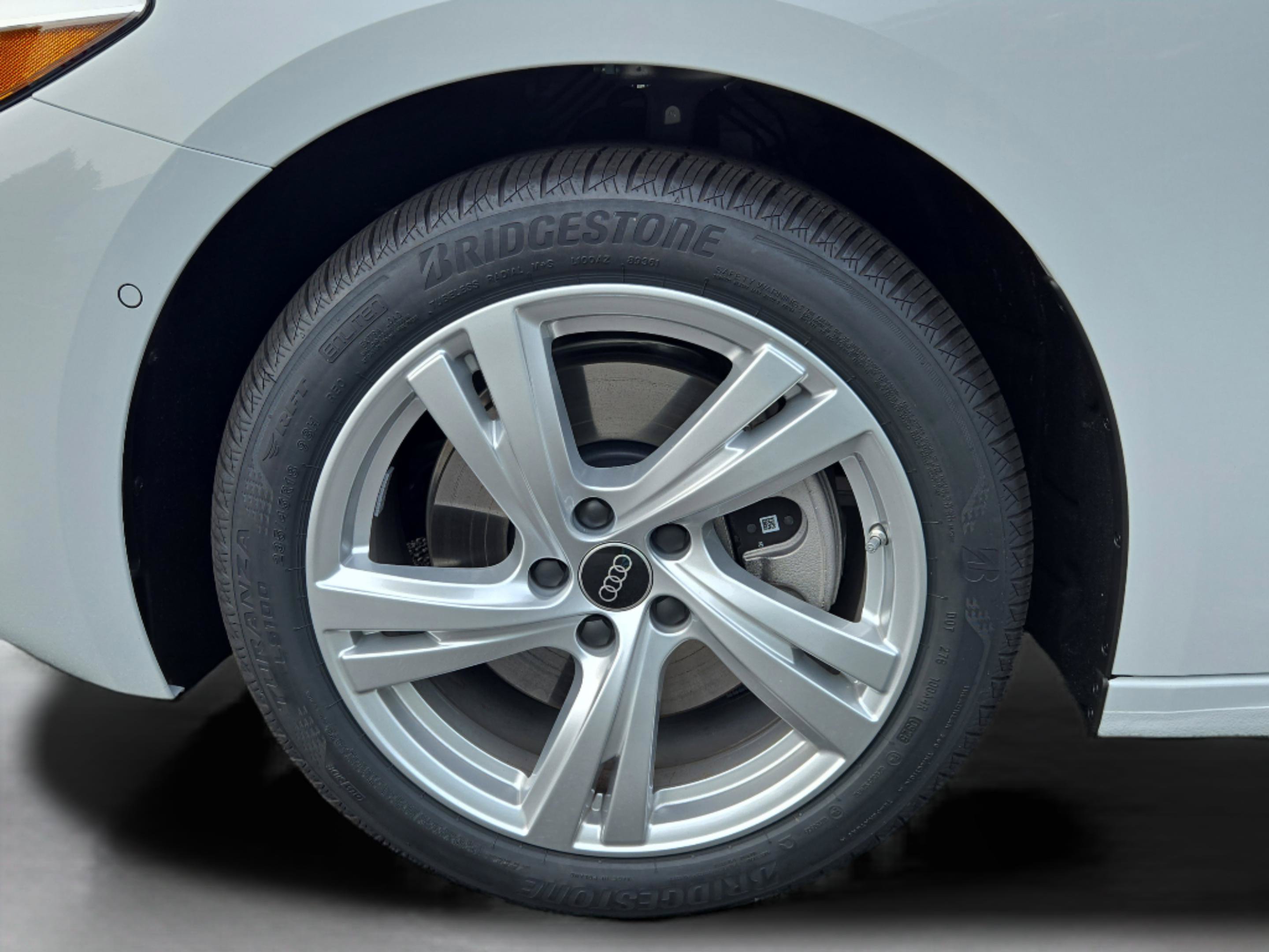 Used 2025 Audi A5 2.0T Premium AWD/4WD image 48