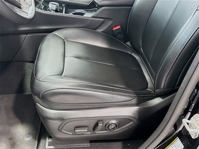 Used 2024 Jeep Grand Cherokee Limited image 18