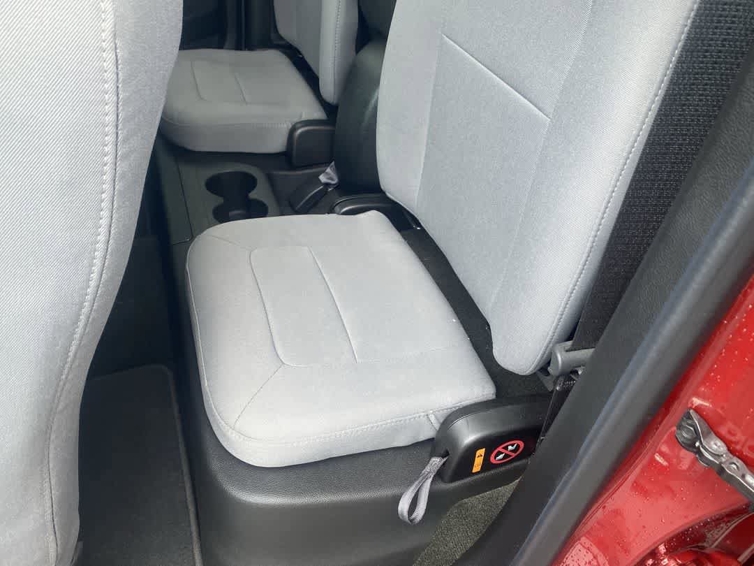 Used 2016 Chevrolet Colorado LT w/ LT Convenience Package AWD/4WD image 21