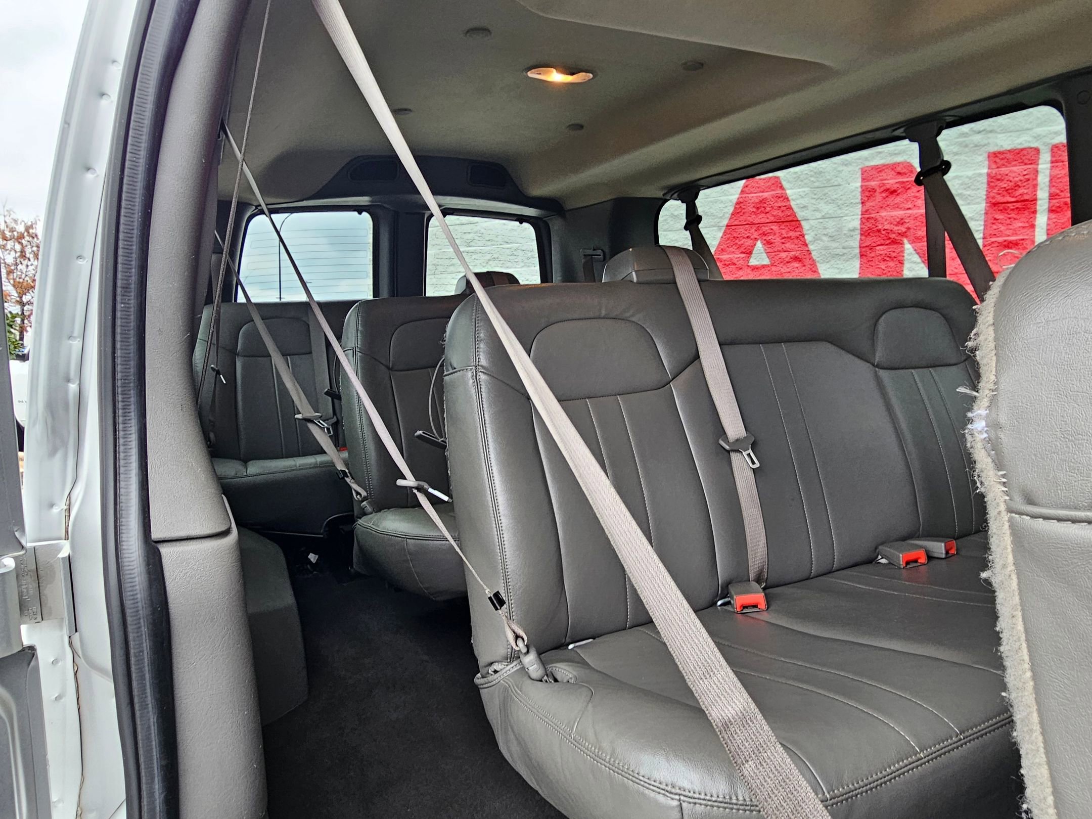 Used 2023 Chevrolet Express 3500 LS image 27