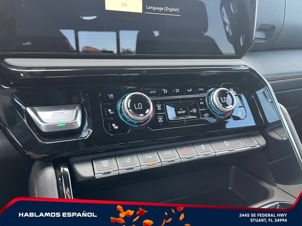 New 2026 GMC Sierra 2500 AT4 w/ AT4 Premium Plus Package AWD/4WD image 29