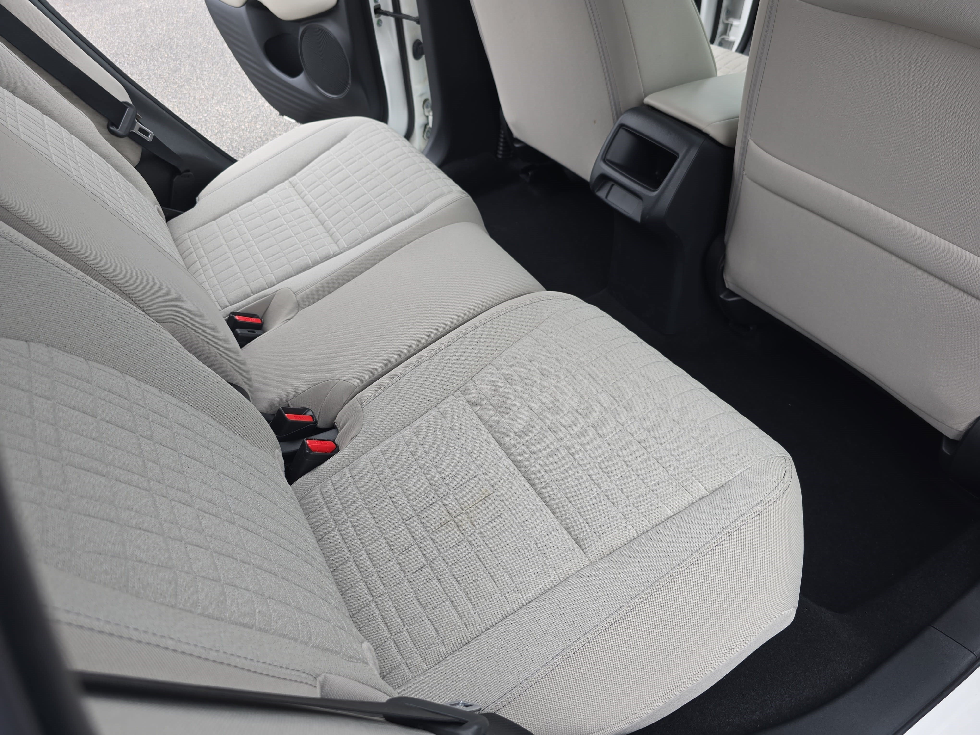 Certified 2025 Honda HR-V LX image 11