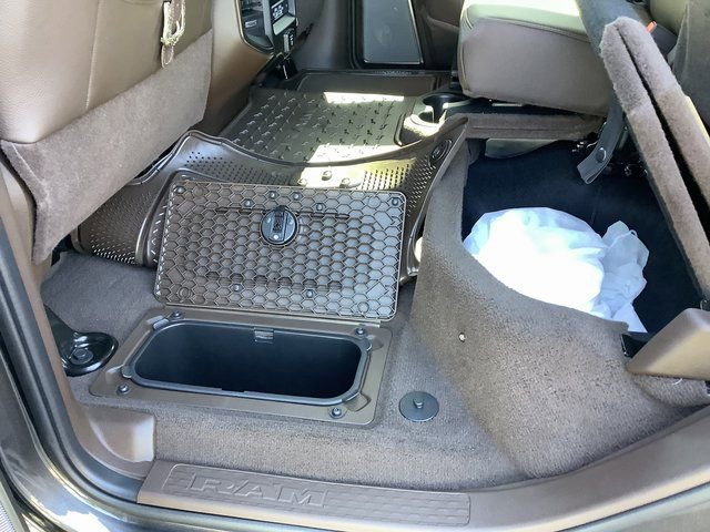 New 2026 RAM 2500 Limited image 32