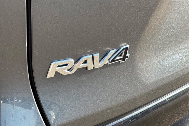 Certified 2021 Toyota RAV4 XSE AWD/4WD image 31