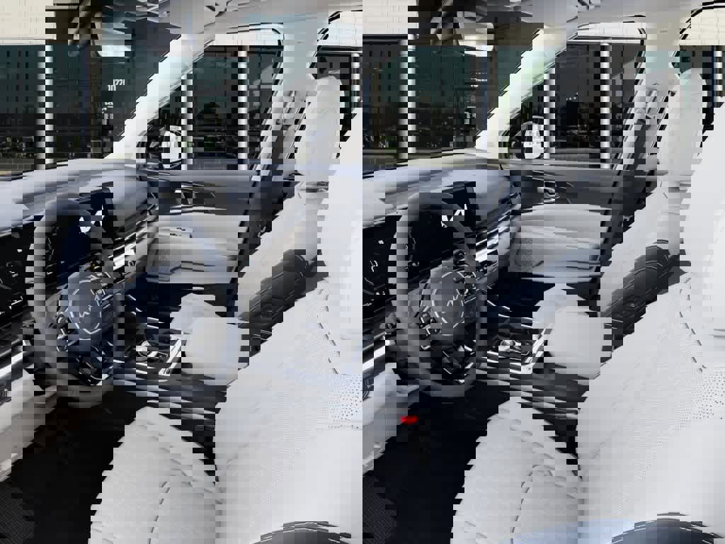 New 2026 Kia Carnival SX image 17